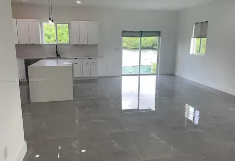 655 NW 24th Avenue Fort Lauderdale FL 33311