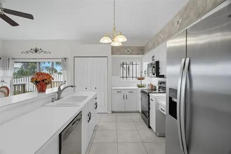 13305 NW 13th Street Sunrise FL 33323