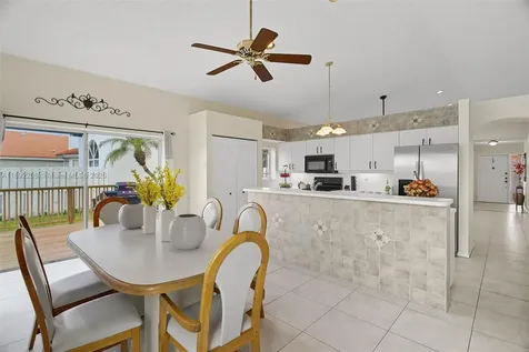 13305 NW 13th Street Sunrise FL 33323