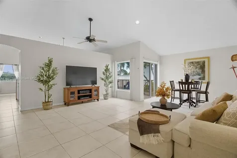 13305 NW 13th Street Sunrise FL 33323