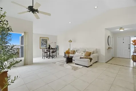 13305 NW 13th Street Sunrise FL 33323