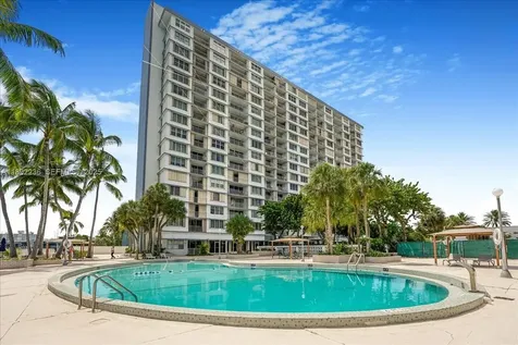 1865 79th Street North Bay Village FL 33141