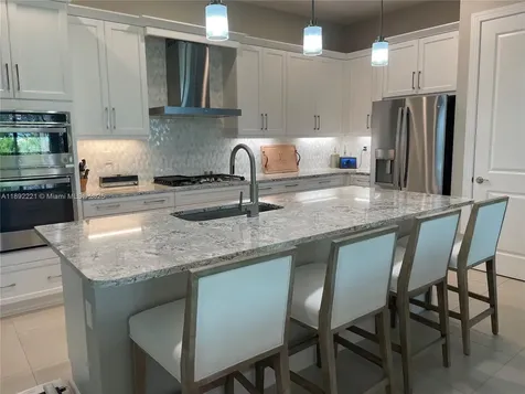 4960 Surfside Circle Bradenton FL 34211