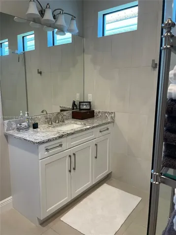 4960 Surfside Circle Bradenton FL 34211