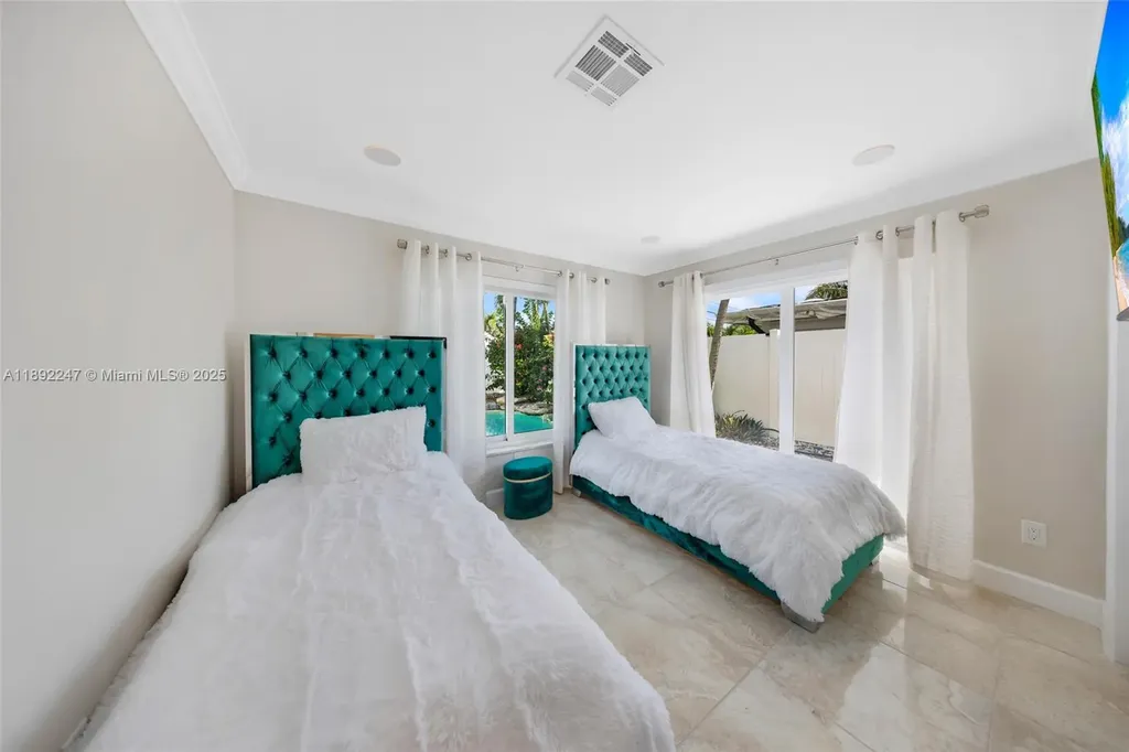 2115 NE 54th Court Fort Lauderdale FL 33308