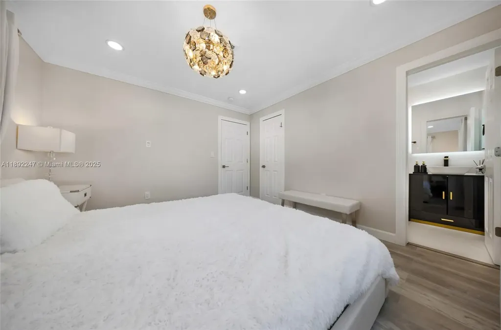 2115 NE 54th Court Fort Lauderdale FL 33308