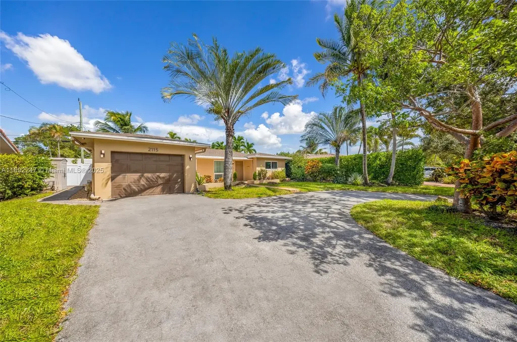 2115 NE 54th Court Fort Lauderdale FL 33308