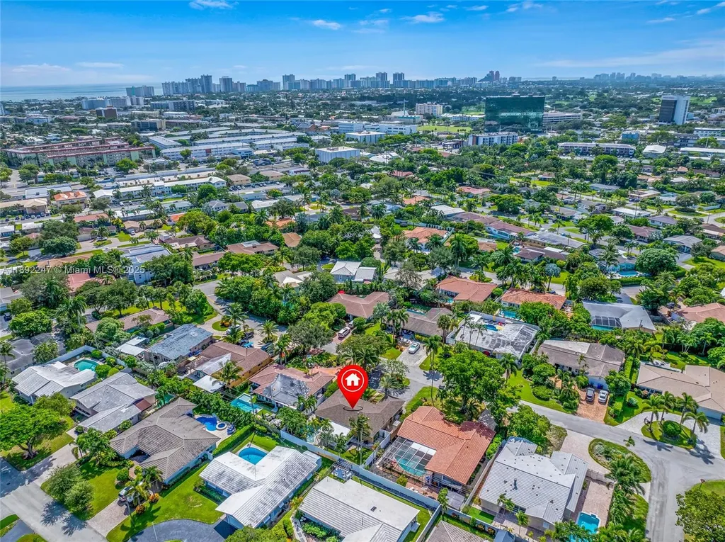 2115 NE 54th Court Fort Lauderdale FL 33308