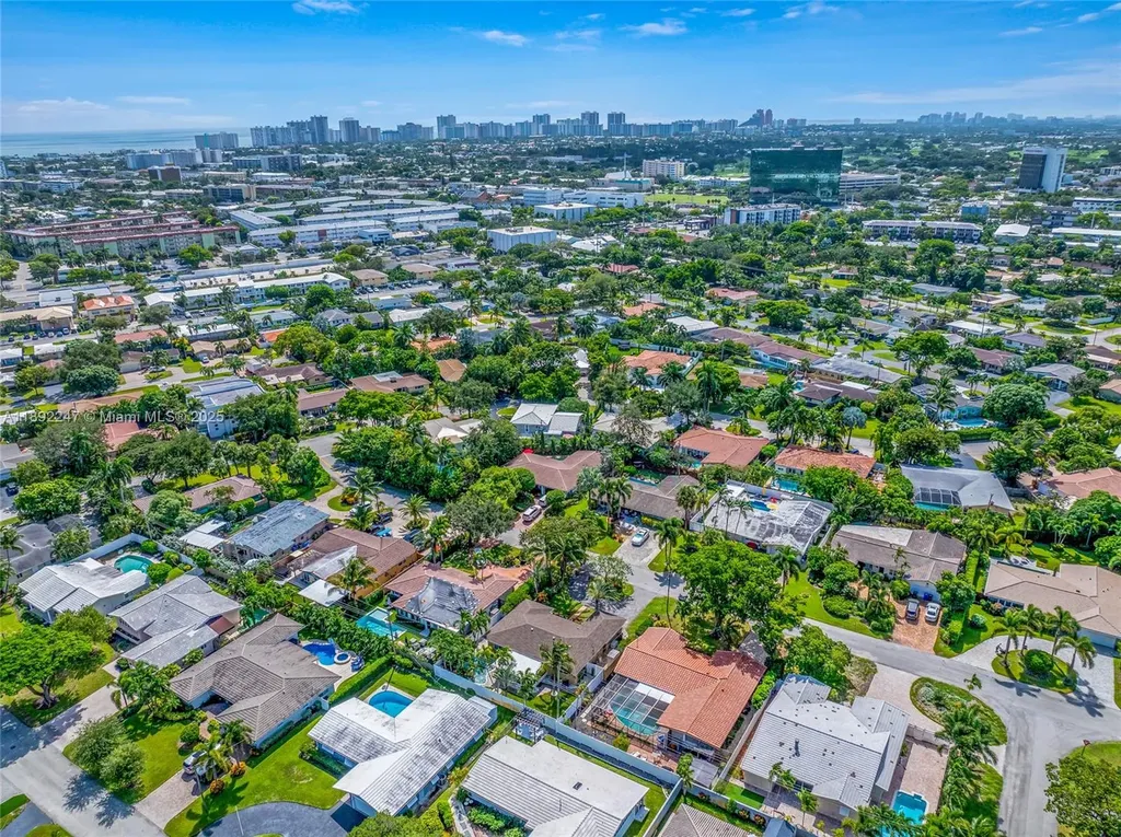 2115 NE 54th Court Fort Lauderdale FL 33308