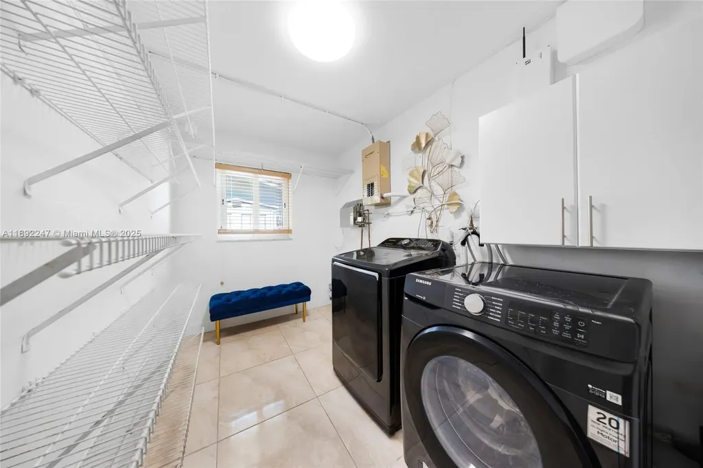 2115 NE 54th Court Fort Lauderdale FL 33308