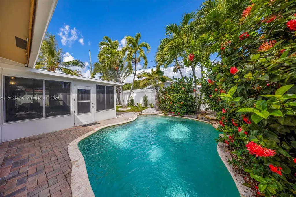 2115 NE 54th Court Fort Lauderdale FL 33308