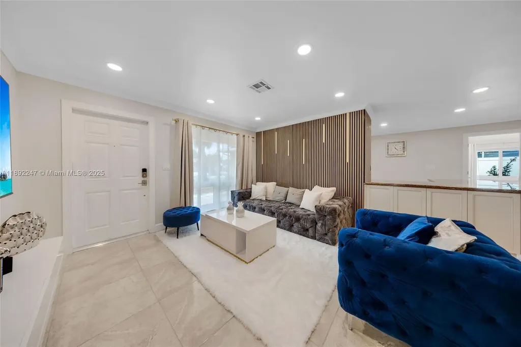 2115 NE 54th Court Fort Lauderdale FL 33308