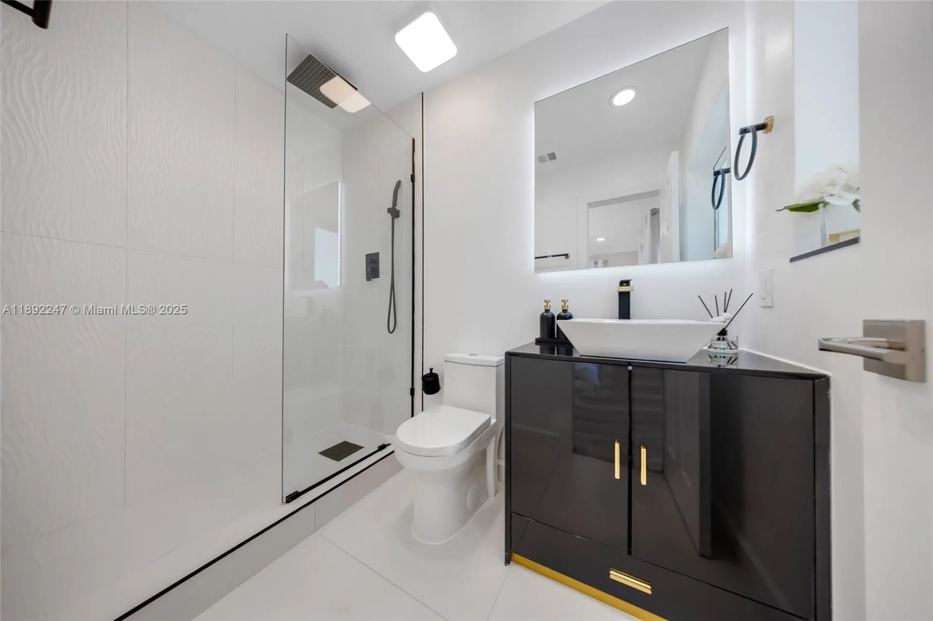 2115 NE 54th Court Fort Lauderdale FL 33308