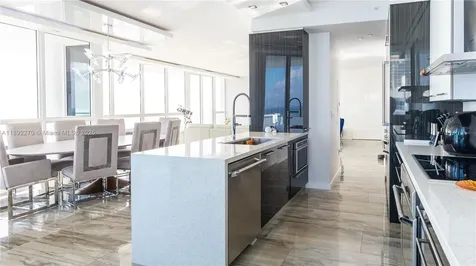 16425 Collins Avenue Sunny Isles Beach FL 33160