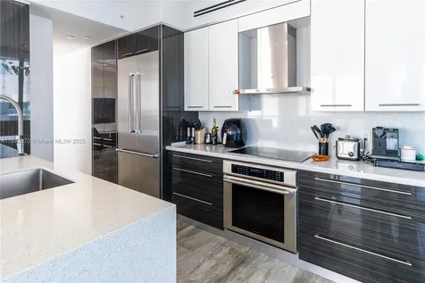 16425 Collins Avenue Sunny Isles Beach FL 33160