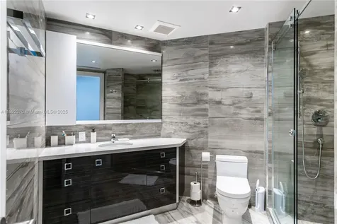 16425 Collins Avenue Sunny Isles Beach FL 33160
