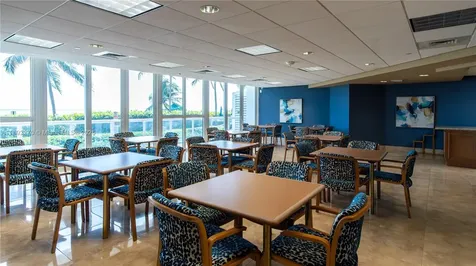 16425 Collins Avenue Sunny Isles Beach FL 33160