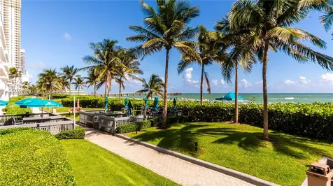 16425 Collins Avenue Sunny Isles Beach FL 33160