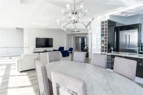 16425 Collins Avenue Sunny Isles Beach FL 33160