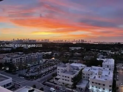 2899 Collins Avenue Miami Beach FL 33140