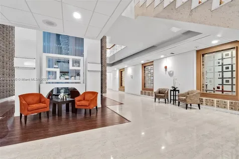 2899 Collins Avenue Miami Beach FL 33140