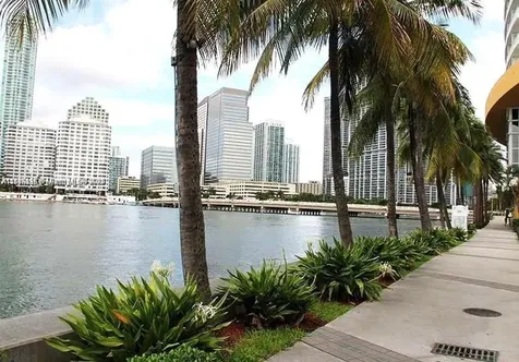 999 SW 1st Avenue Miami FL 33130