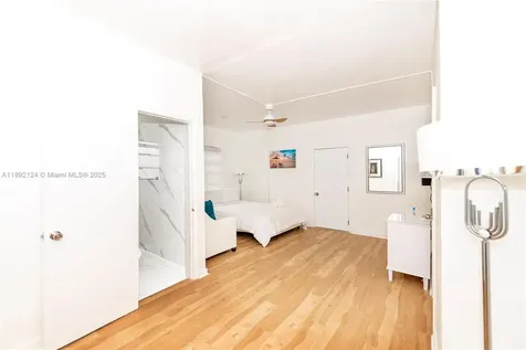 545 Michigan Avenue Miami Beach FL 33139