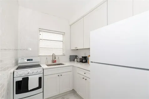 545 Michigan Avenue Miami Beach FL 33139