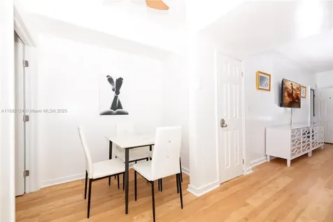 545 Michigan Avenue Miami Beach FL 33139