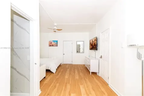 545 Michigan Avenue Miami Beach FL 33139