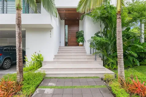 445 Ridgewood Road Key Biscayne FL 33149