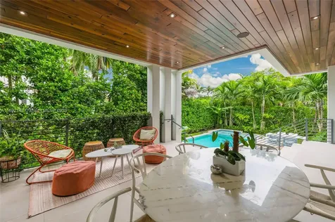 445 Ridgewood Road Key Biscayne FL 33149