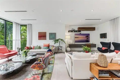 445 Ridgewood Road Key Biscayne FL 33149