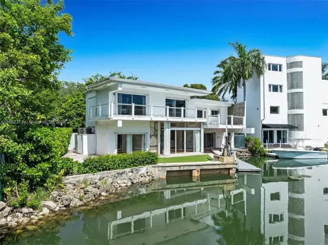 2120 S Bayshore Drive Miami FL 33133