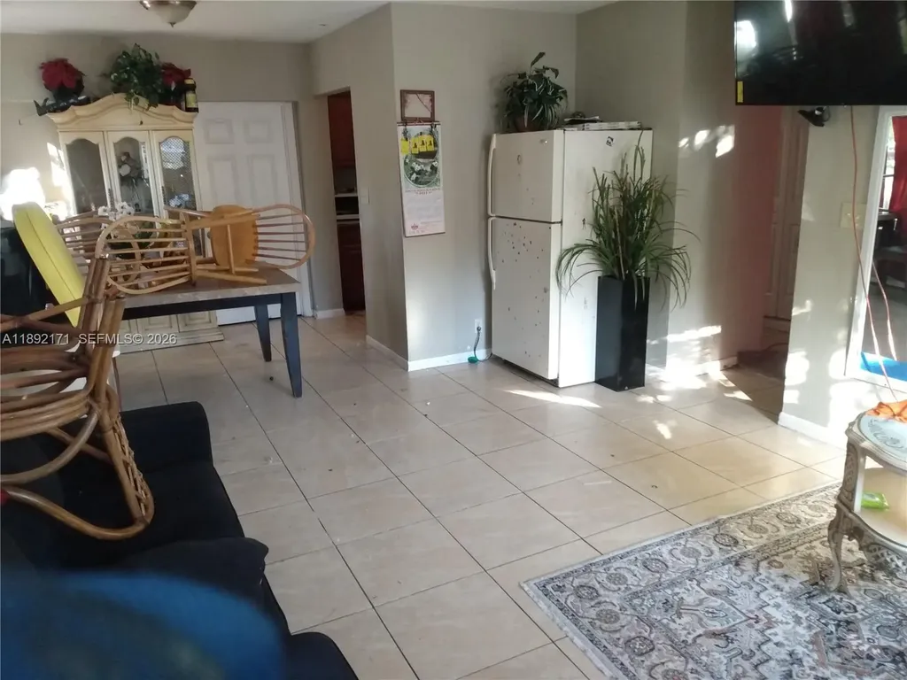 639 33rd Street West Palm Beach FL 33407