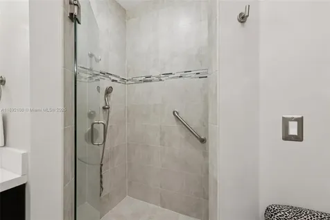 8752 NW 75th Court Tamarac FL 33321