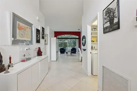 8752 NW 75th Court Tamarac FL 33321