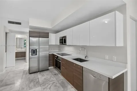 1010 SW 2nd Avenue Miami FL 33130