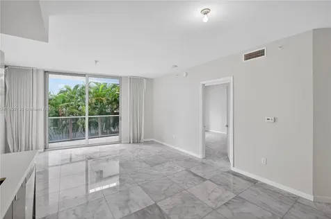 1010 SW 2nd Avenue Miami FL 33130