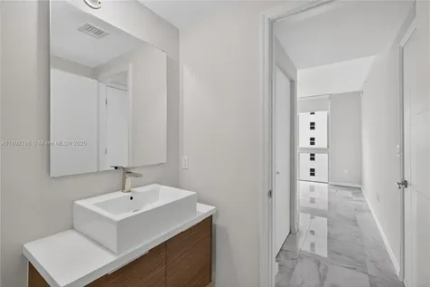 1010 SW 2nd Avenue Miami FL 33130