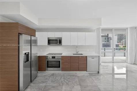 1010 SW 2nd Avenue Miami FL 33130