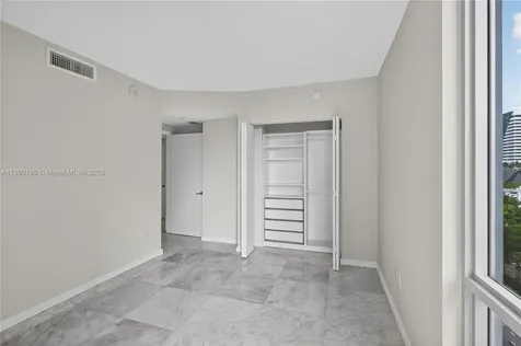 1010 SW 2nd Avenue Miami FL 33130