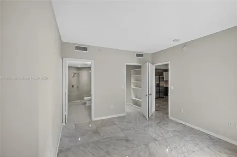 1010 SW 2nd Avenue Miami FL 33130