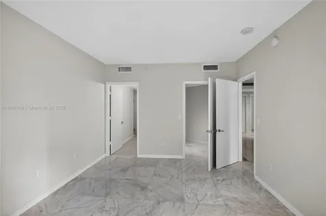 1010 SW 2nd Avenue Miami FL 33130