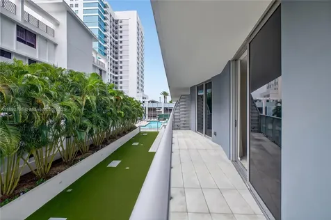 1010 SW 2nd Avenue Miami FL 33130