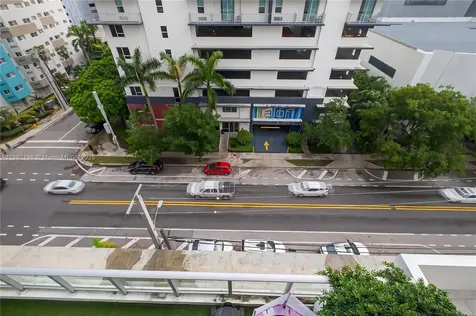 1010 SW 2nd Avenue Miami FL 33130