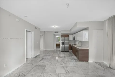 1010 SW 2nd Avenue Miami FL 33130