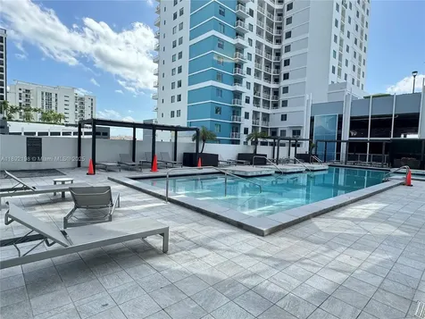1010 SW 2nd Avenue Miami FL 33130