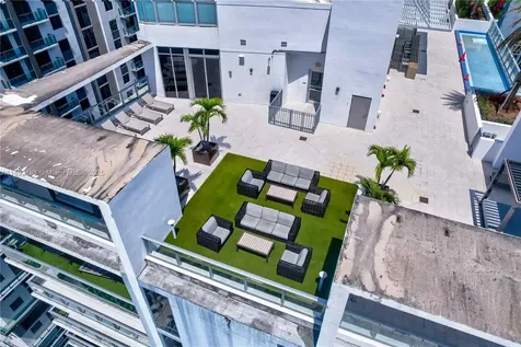 1010 SW 2nd Avenue Miami FL 33130