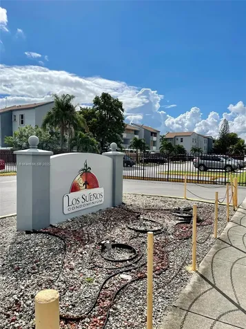 1725 W 60th Street Hialeah FL 33012